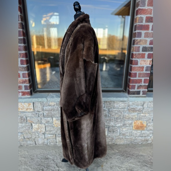 SOLD - Picture 7 of 16